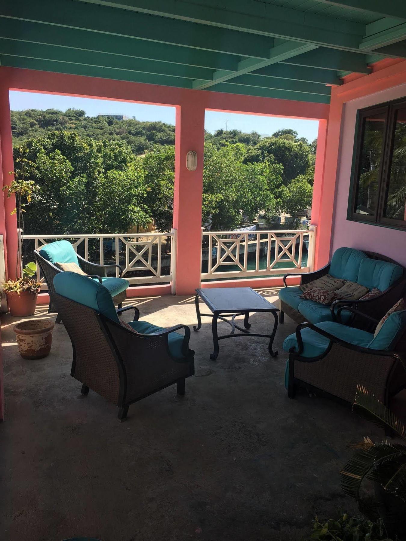 Mamacitas Guest House Isla Culebra Екстер'єр фото